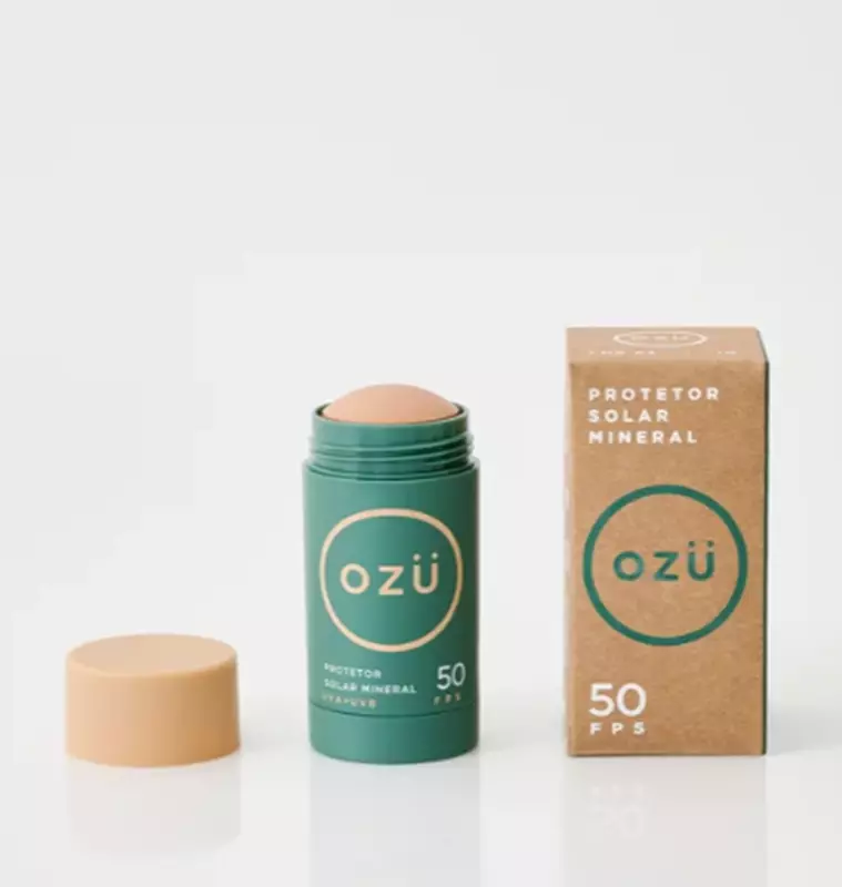 OZU Protetor solar mineral em bastão FPS 50 